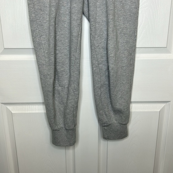 Aritzia TNA Cozy Fleece Jogger Pants‎ Women's XS Gray Loungewear Athletic - Picture 5 of 7